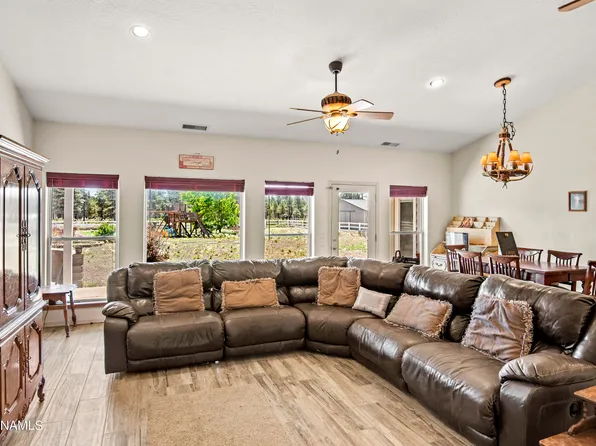 11803 N Onika Ln, Flagstaff, AZ 86004