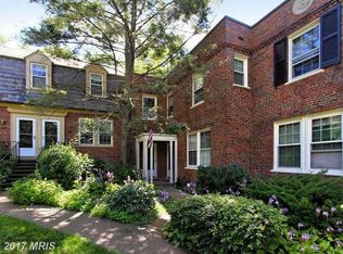 1021 S Barton St UNIT 111, Arlington, VA 22204