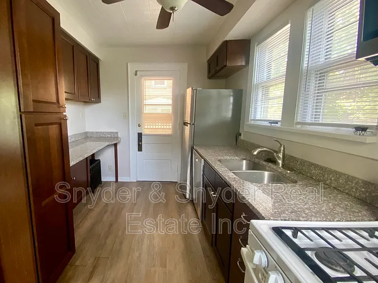 179 Oakdale Ave #1 — Photo 15