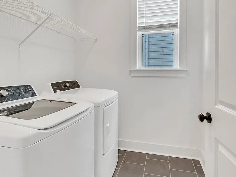 261 Cornice Dr — Photo 24