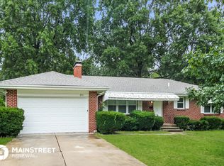 8701 Glenwood Ave, Raytown, MO 64138