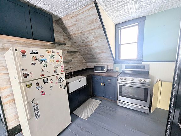 35th image of this home