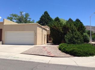 816 Hope Pl NE, Albuquerque, NM 87123