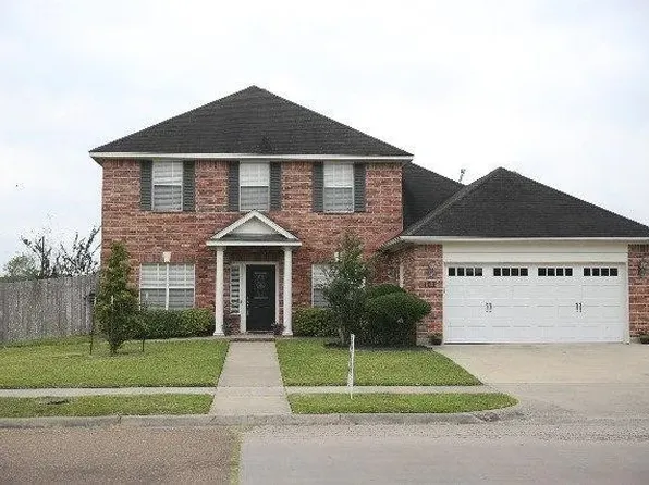 103 Deer Chase, Victoria, TX 77901