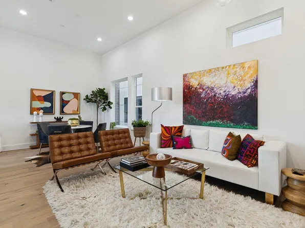 4208 Live Oak St #106, Dallas, TX 75204