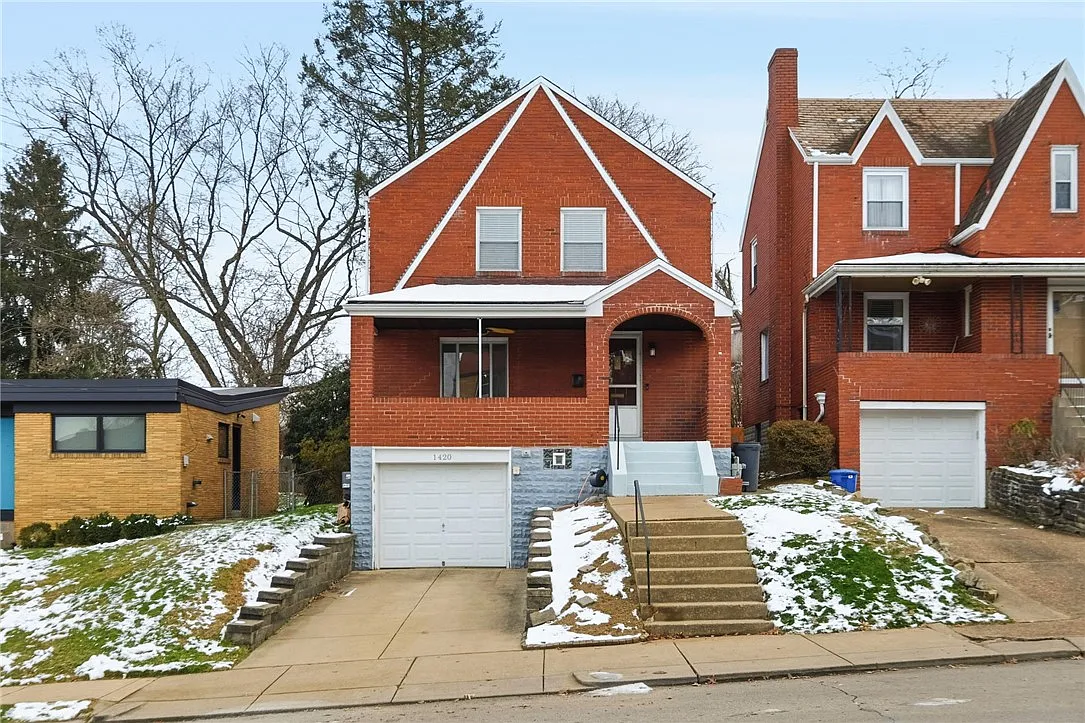 1420 Hawthorne St photo 1
