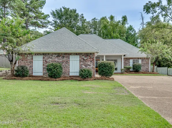 122 Devlin Dr, Madison, MS 39110