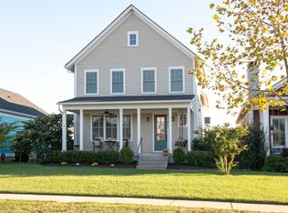 8707 Featherbell Blvd, Prospect, KY 40059
