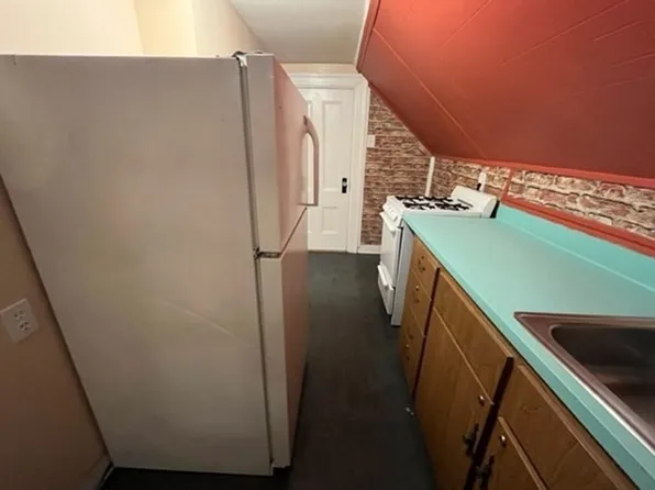38 Tuttle St #2, Boston, MA 02125