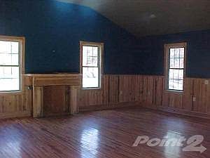 10 Blacks Run family room