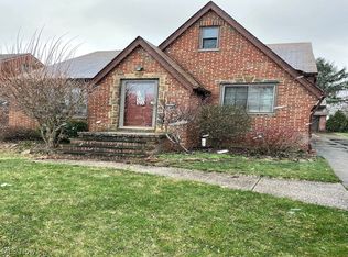 1411 North Ave, Parma, OH 44134