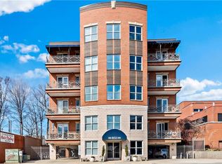 851 W 4th St UNIT 14, Winston Salem, NC 27101