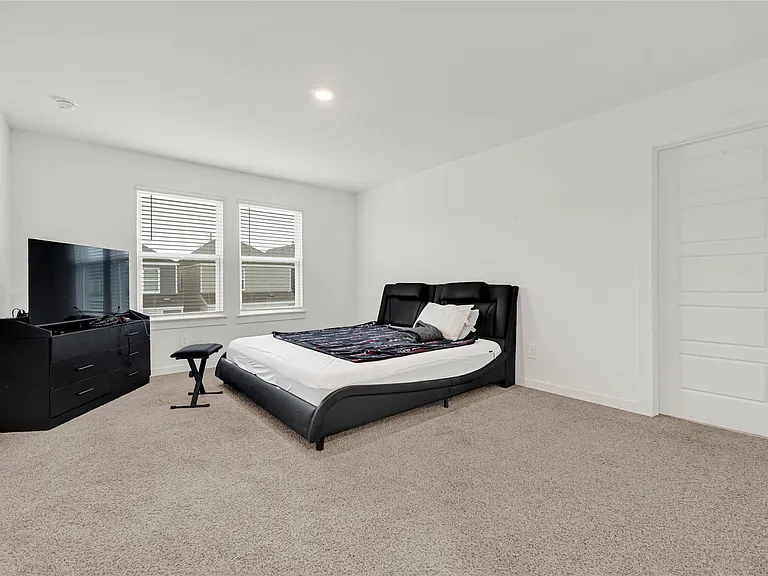 2930 Needham Garden Ln — Photo 17