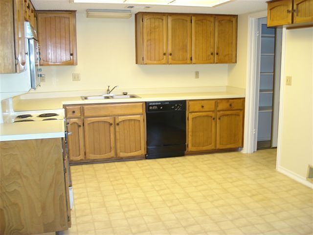 2nd image of 4255 Colonneh Trl