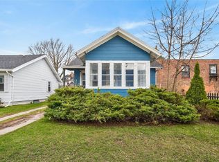 416 Roycroft Dr, Rochester, NY 14621