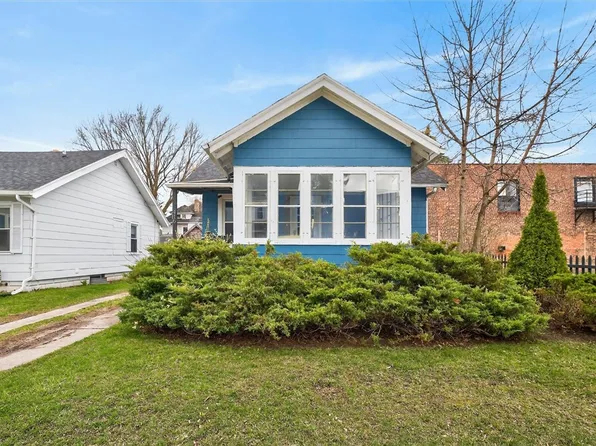 416 Roycroft Dr, Rochester, NY 14621