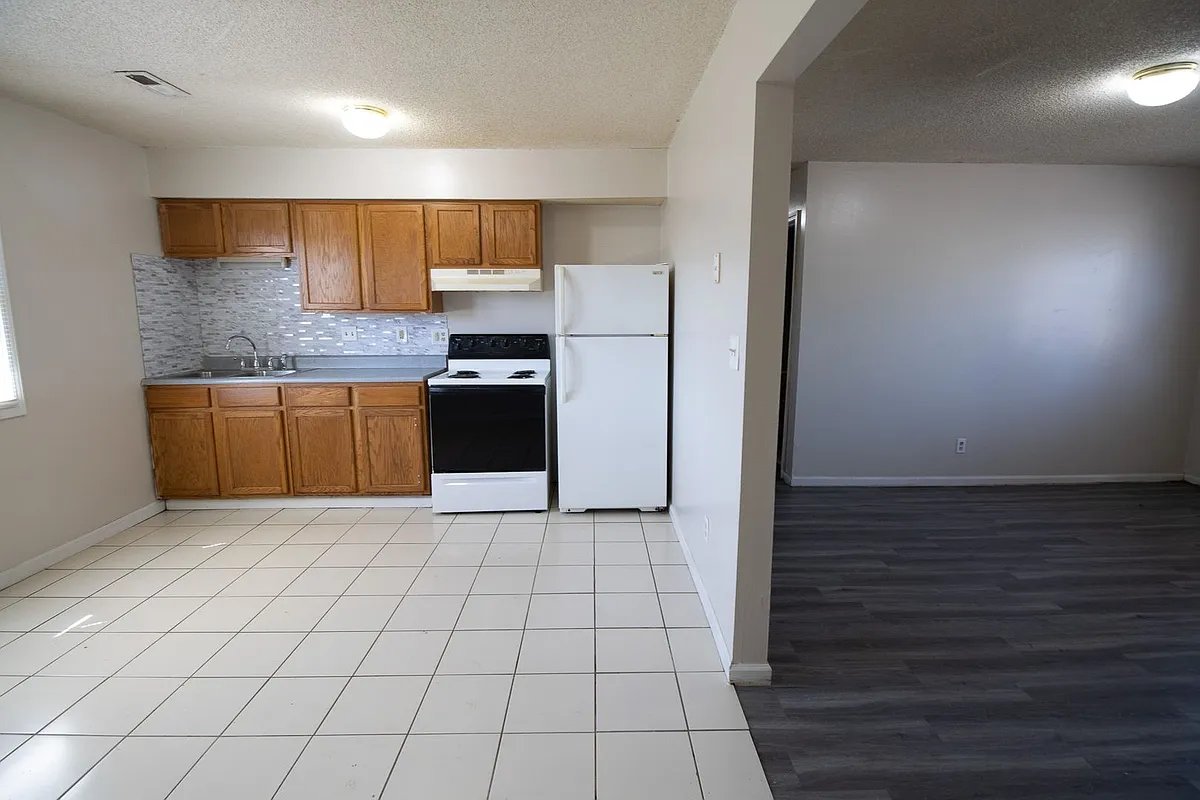 Building Photo - 3604 Greeley Dr #A-B