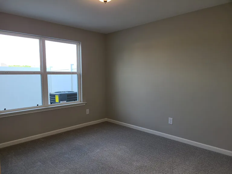 409 Tristan Way — Photo 30