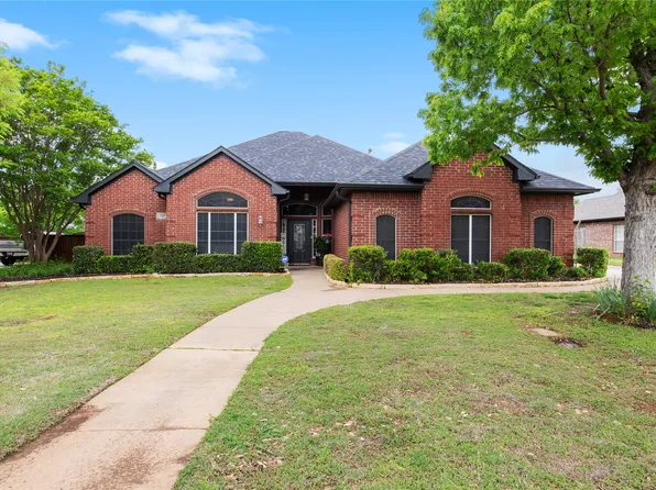 120 Ginger Dr, Pottsboro, TX 75076