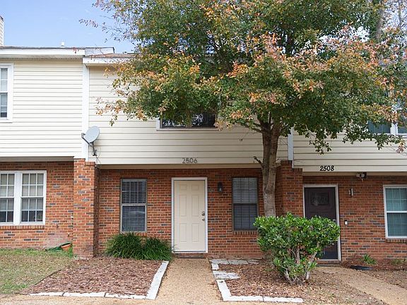 2nd image of 2506 Prest Ct