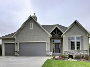 2997 W Sitka Dr, Olathe, KS 66061