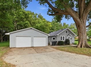 1618 S Cypress St, Sioux City, IA 51106