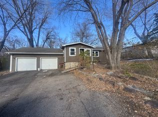 3040 NW 65th St, Topeka, KS 66618