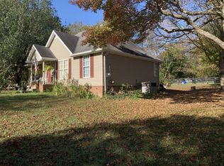 804 Pebble Cove Rd, Lebanon, TN 37087