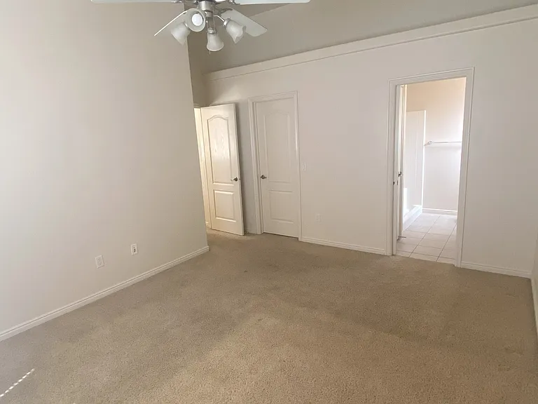 2179 W 1610 N — Photo 5