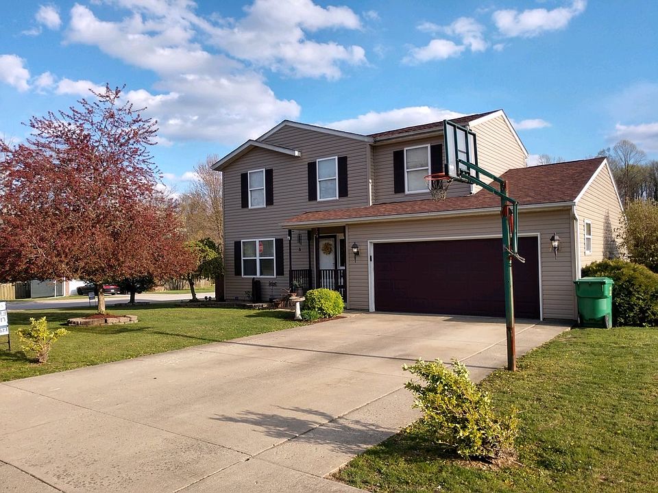 1st image of 924 E Wildflower Dr