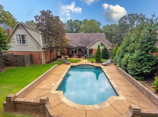 2899 Oakleigh Ln, Germantown, TN 38138