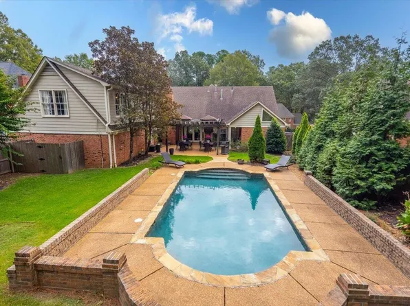 2899 Oakleigh Ln, Germantown, TN 38138