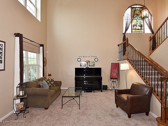 5th image of 2871 Leonard Ln