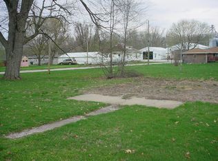 408 W Walnut St, Waynetown, IN 47990