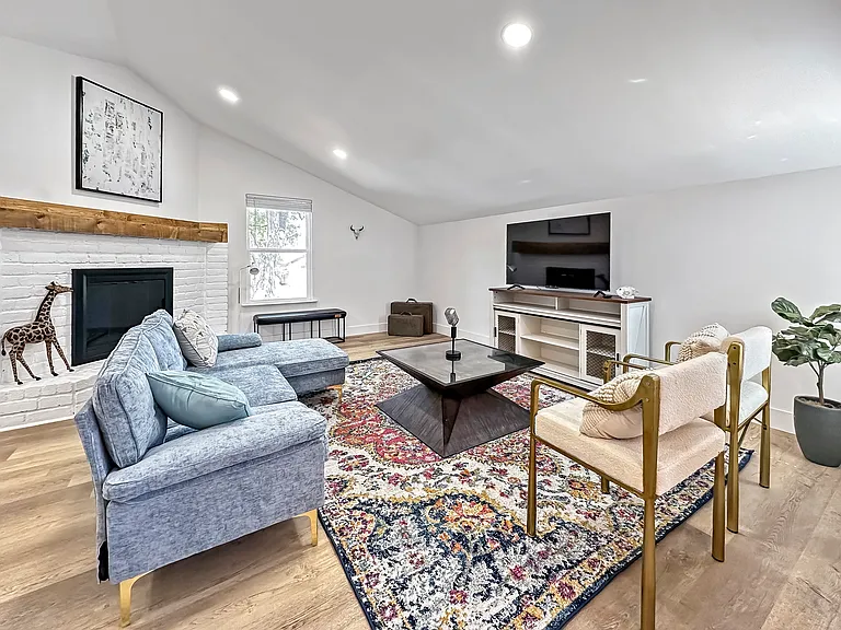 3313 Oak Aly — Photo 22