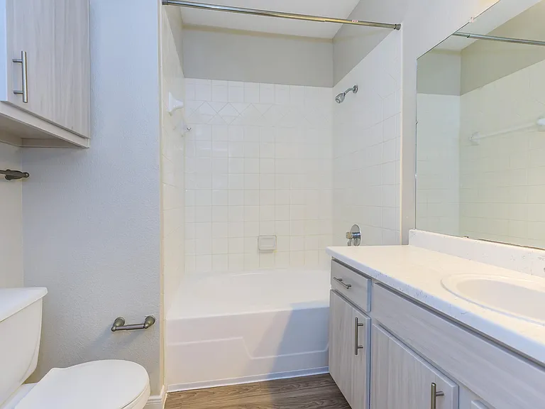 Residence at Westchase — Photo 53