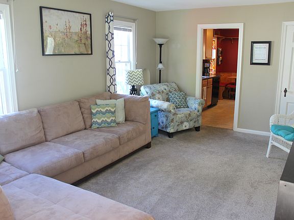 5th image of 274 E Beechwold Blvd
