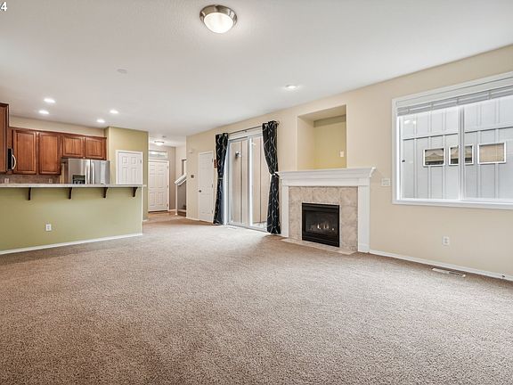 3rd image of 3349 SE Ironwood Ave