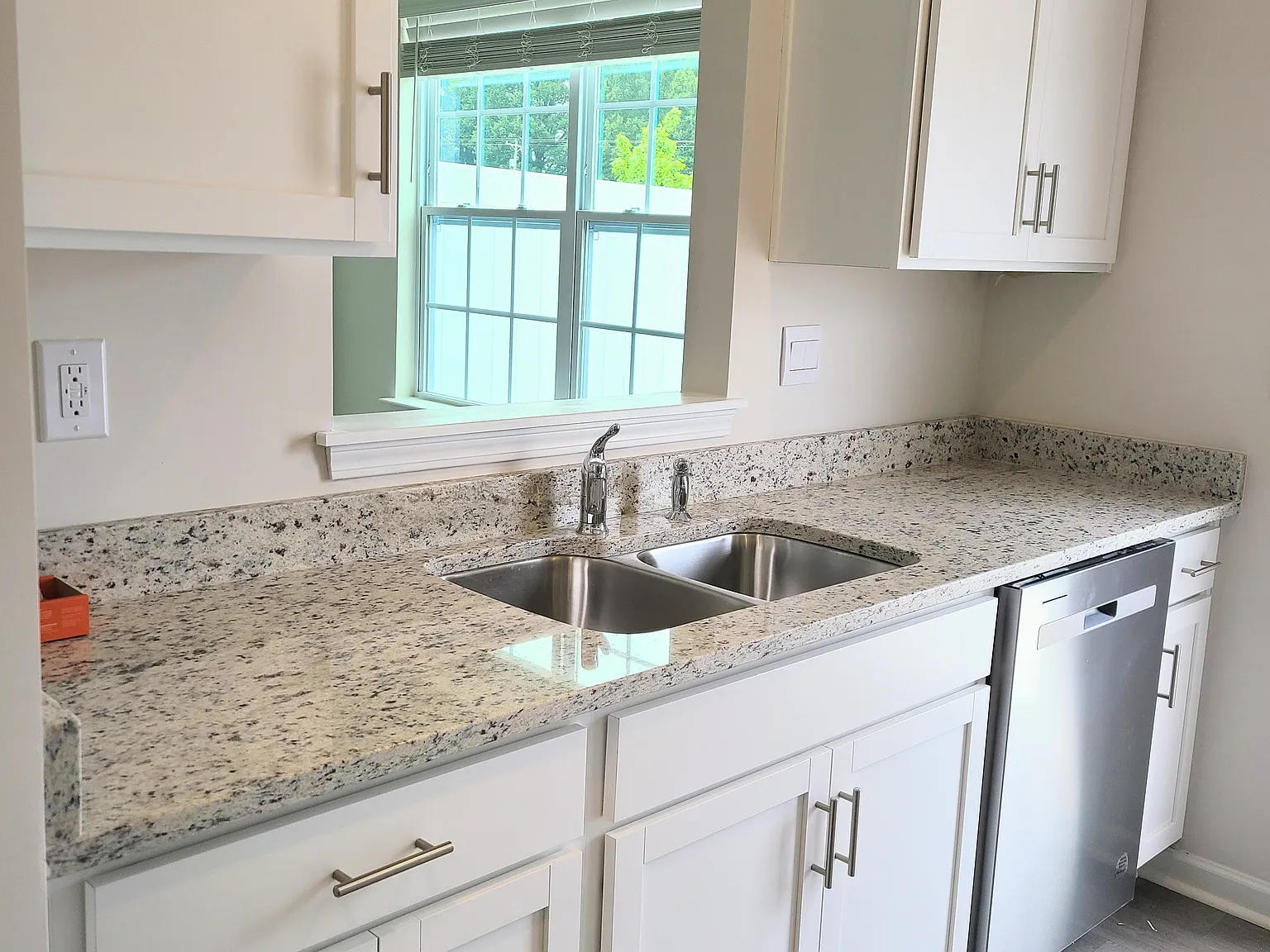 3 bed, 1416 sqft, $1,850 — Photo 4