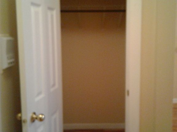 4th image of 235 N Lavergne Ave APT 1