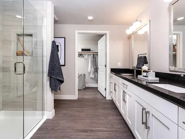 Everleigh Palm Desert 55+ Active Adult Apartment Homes — Photo 16