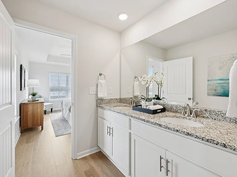 Sweetwater Springs Townhomes — Photo 14