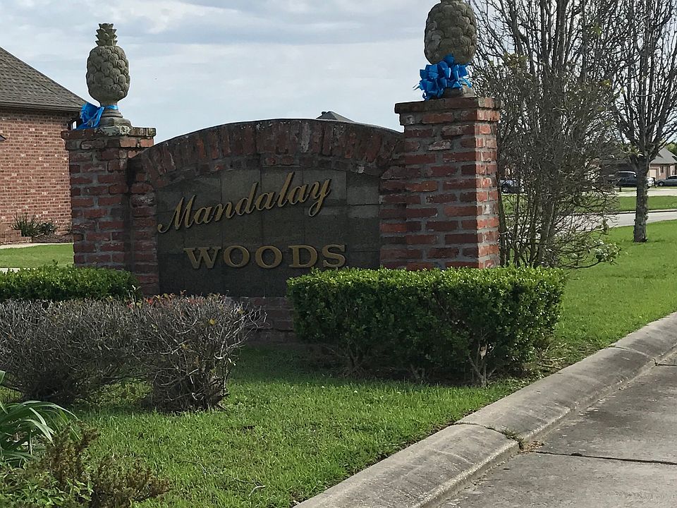 1st image of 213 Mandalay East Dr