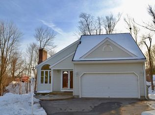 35 Eastwood Cir, Gardner, MA 01440
