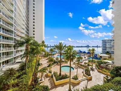 7601 E Treasure Dr APT 710, North Bay Village, FL, 33141