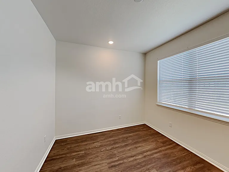 2706 Brogan Crk — Photo 15