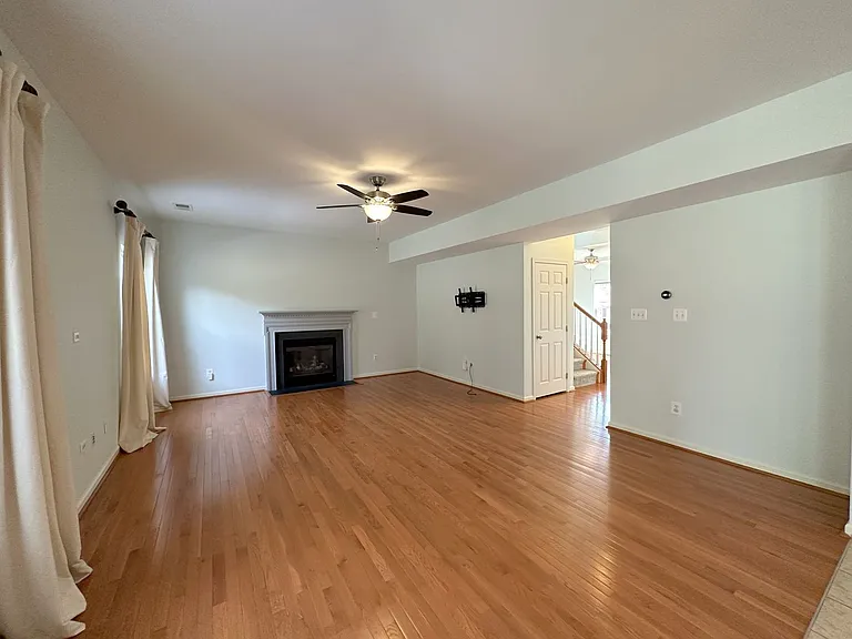 13758 Restina Rd — Photo 8