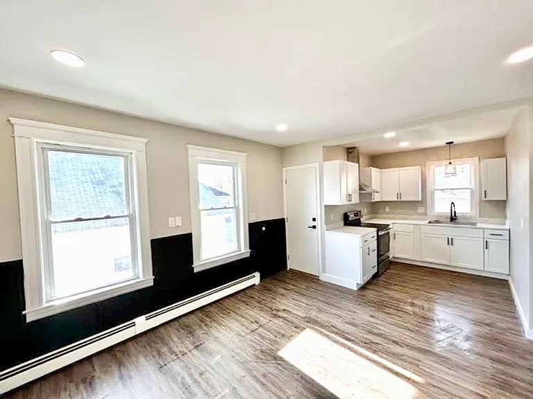 34 Rutland Street — Photo 4