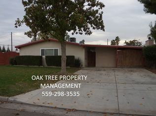 1113 W Spruce Ave, Pinedale, CA 93650