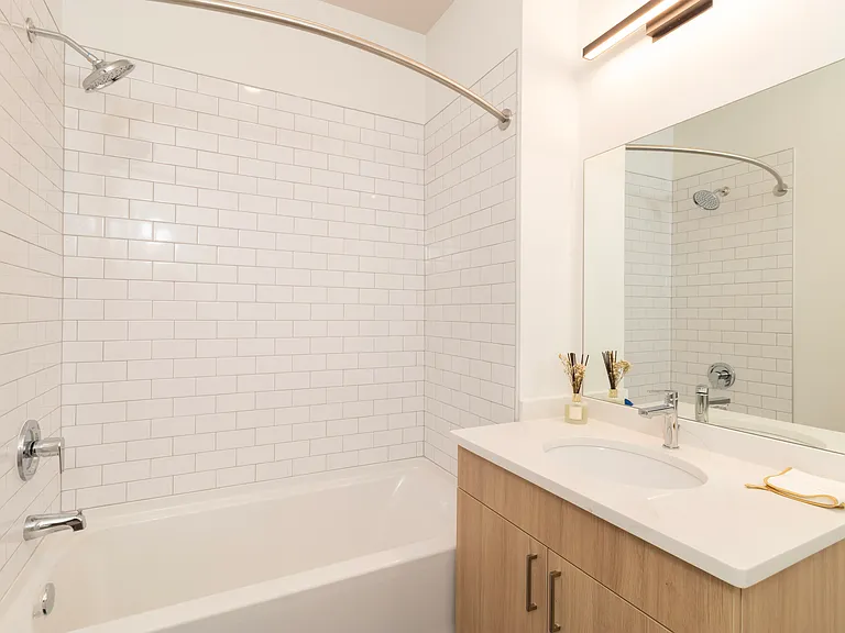 Estelle New Haven — Photo 36
